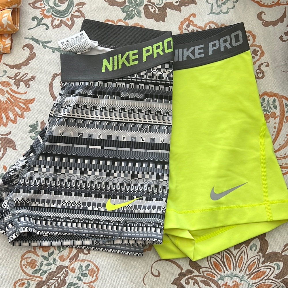 Nike pro spandex